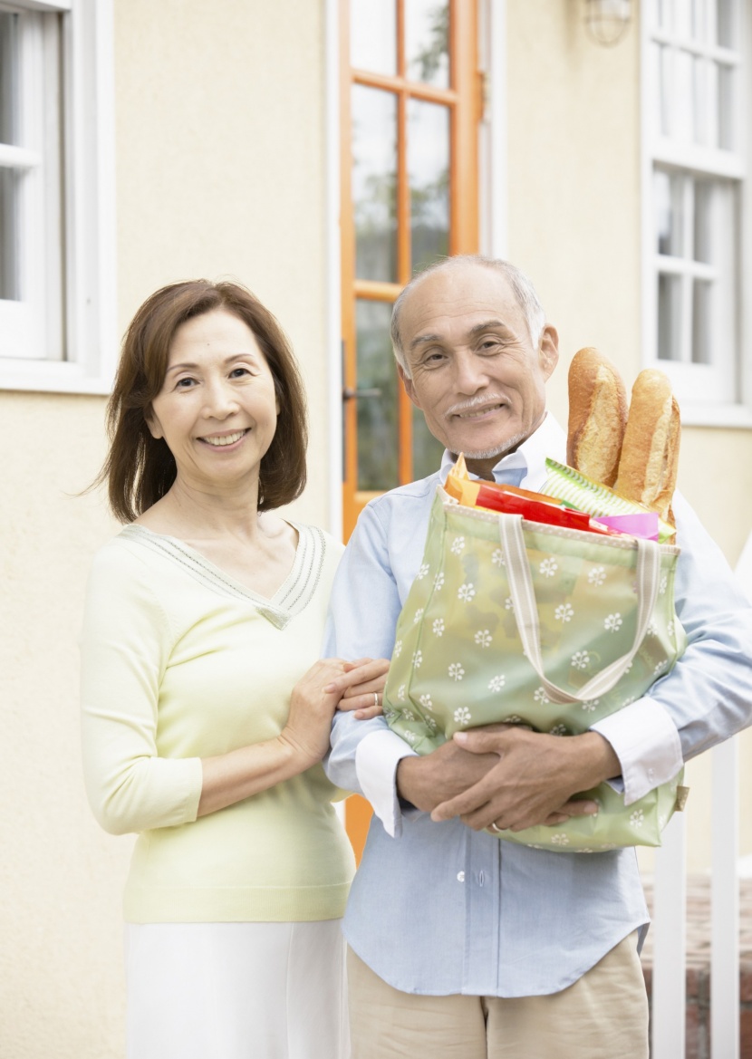 幸福老年夫妻图片