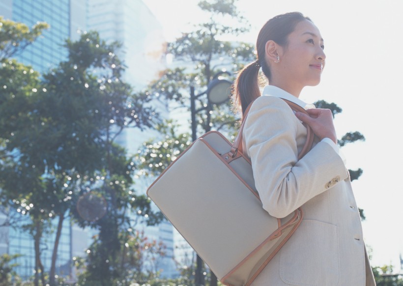 都市白领女性形象图片