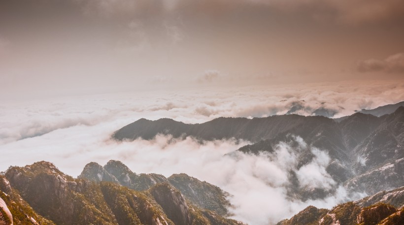 大自然的鬼斧神工安徽黄山风景图片