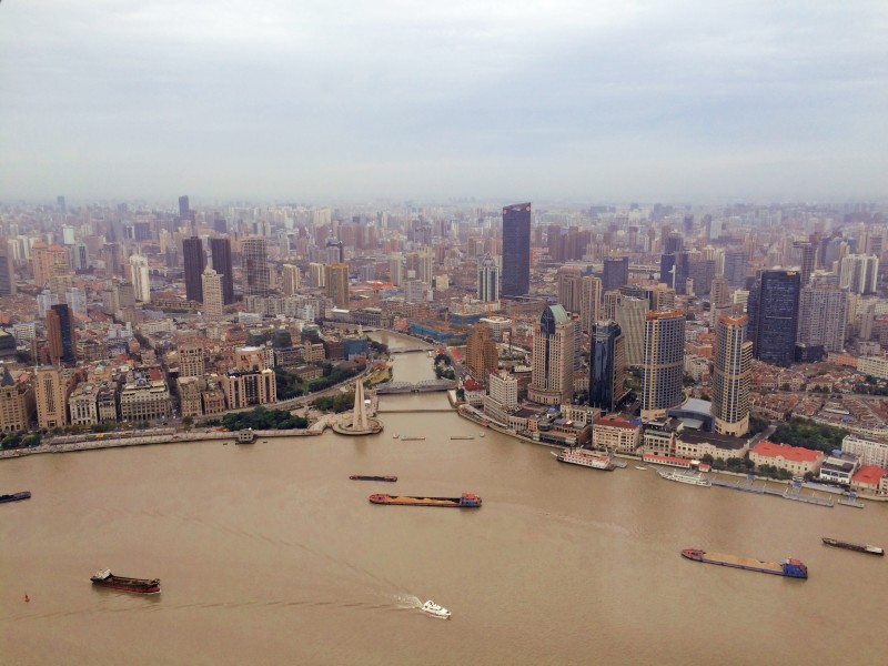 繁華的上海黃浦江城市風(fēng)景圖片