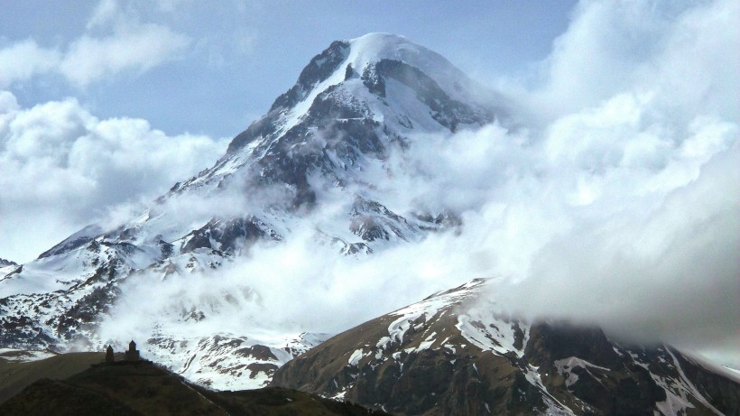 格魯吉亞卡茲別克山自然風(fēng)景圖片