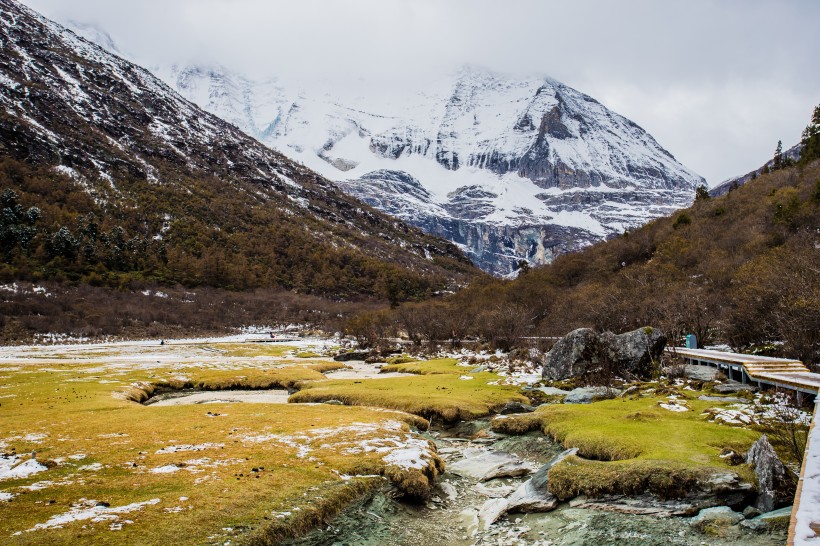 美丽的四川稻城亚丁自然风景图片