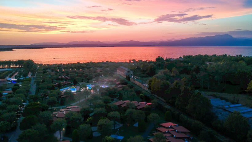 意大利加尔达湖风景图片