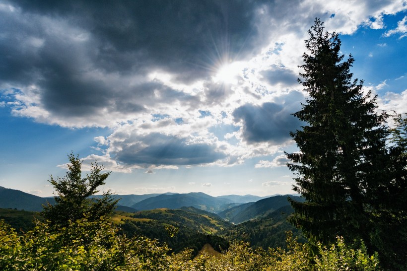 乌克兰喀尔巴阡山自然风景图片