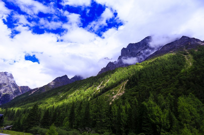 四川四姑娘山風(fēng)景圖片 