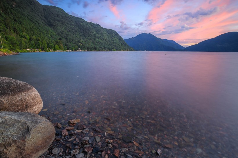 加拿大温哥华哈里森湖风景图片