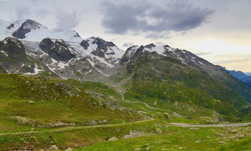 阿尔卑斯山风景图片