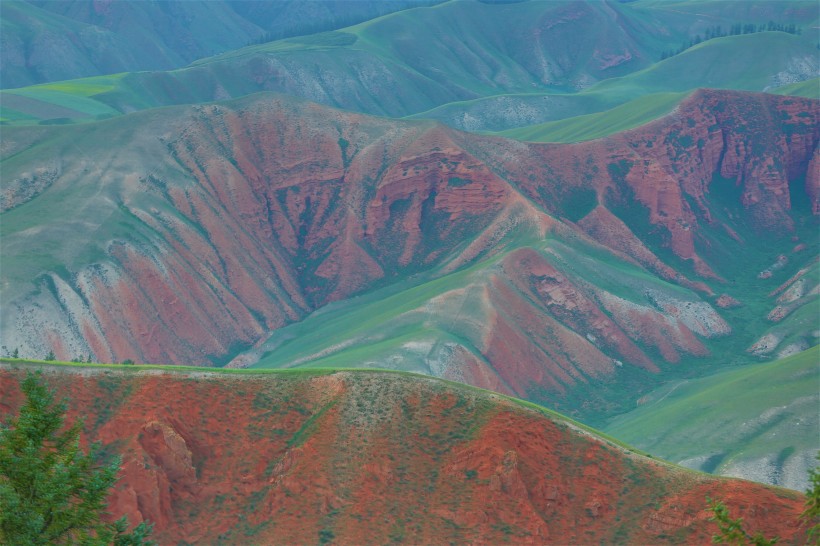 青海祁连卓尔山风景图片