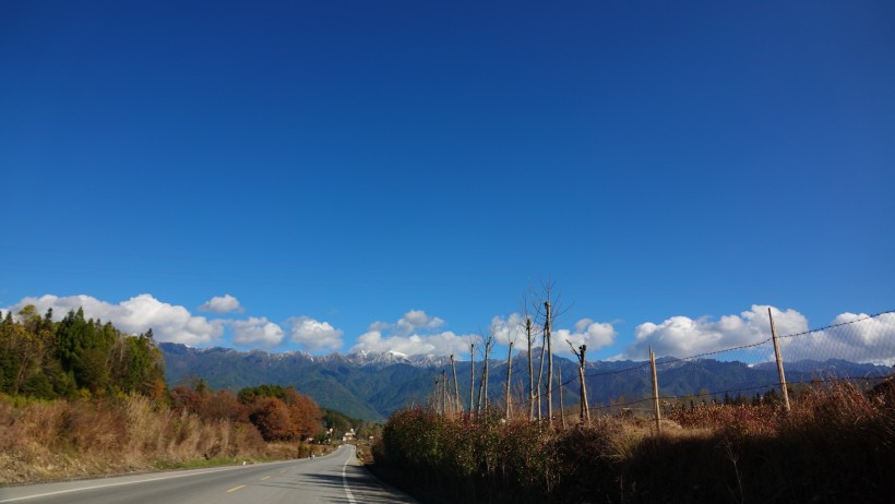 云南腾冲高黎贡山界头风景图片