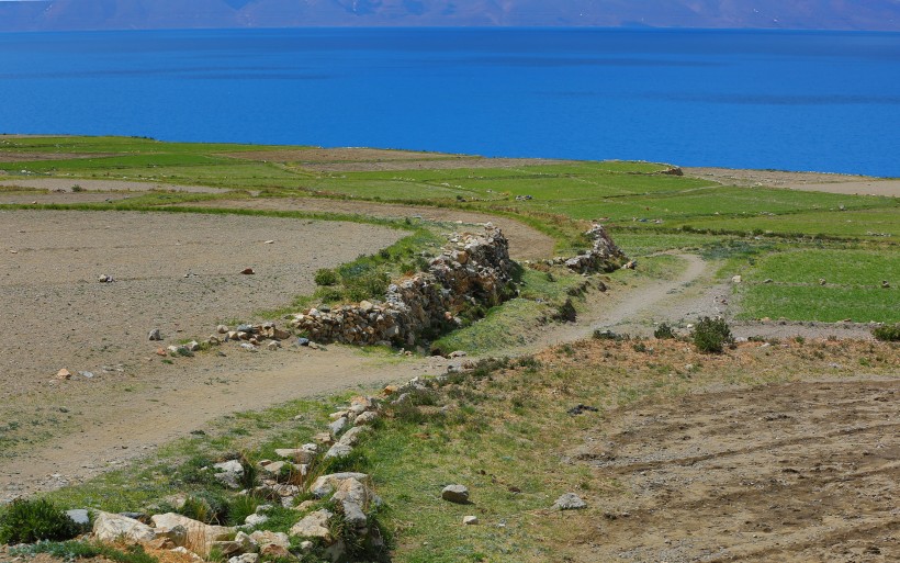 西藏文布南村风景图片