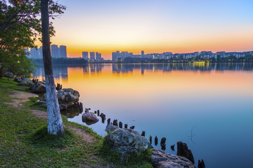 广东东莞松山湖风景图片