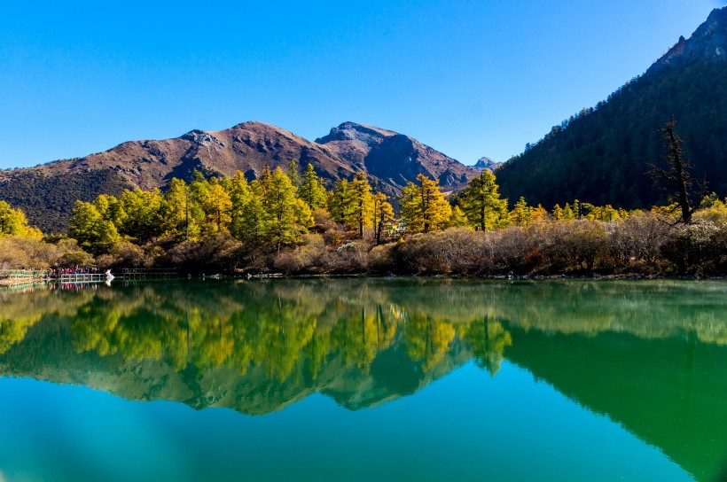 四川稻城亚丁风景图片