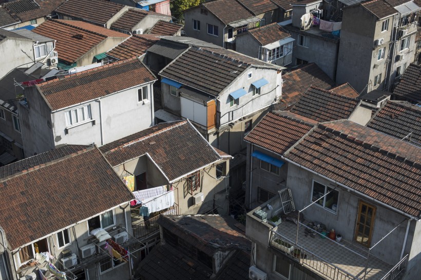 被城市包圍的城中村建筑風(fēng)景圖片