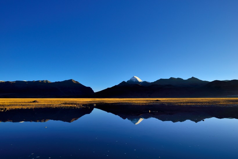 西藏阿里风景图片