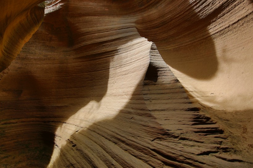 陕北甘泉峡谷风景图片