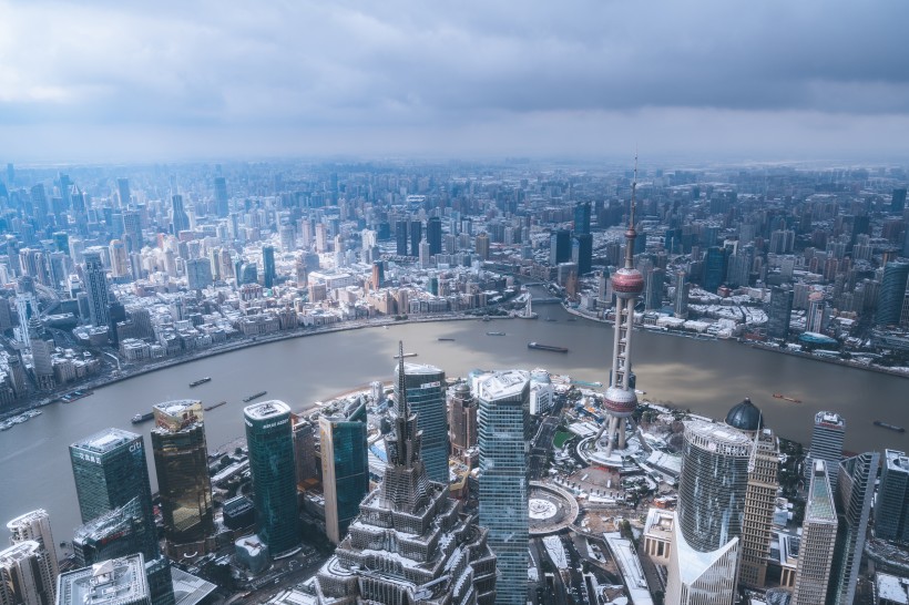 上海雨雪天氣建筑風(fēng)景圖片