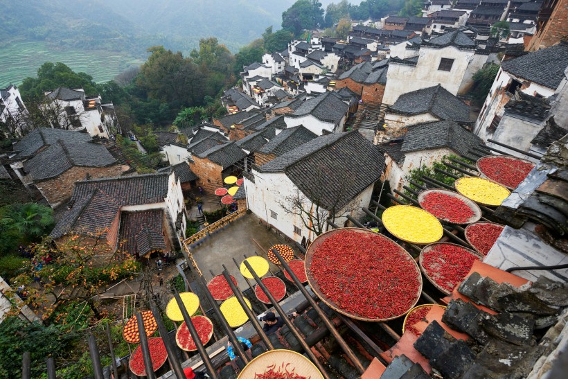 江西婺源篁岭晒秋风景图片