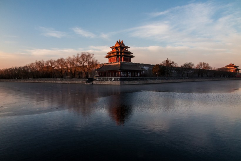 晨曦中的角楼风景图片