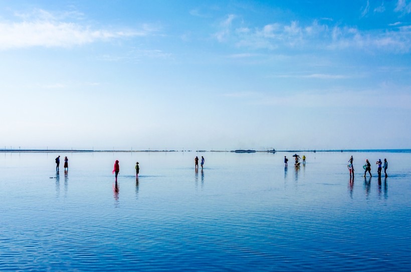 青海茶卡鹽湖風(fēng)景圖片