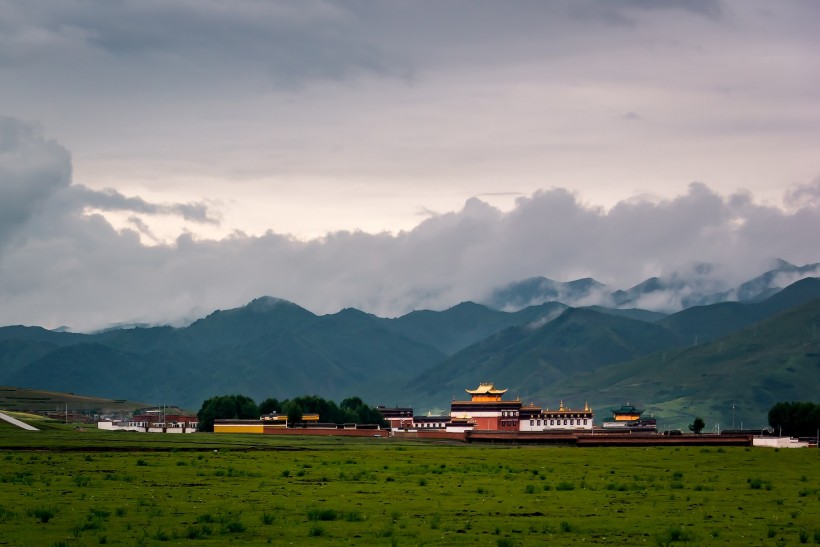 甘肃甘南风景图片