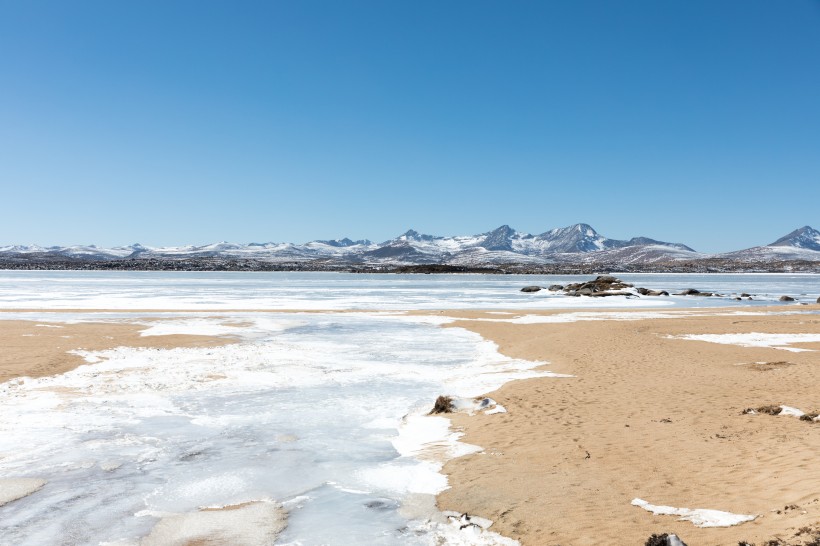 四川稻城海子山兴伊措风景图片