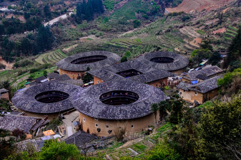 福建南靖田螺坑土楼群风景图片