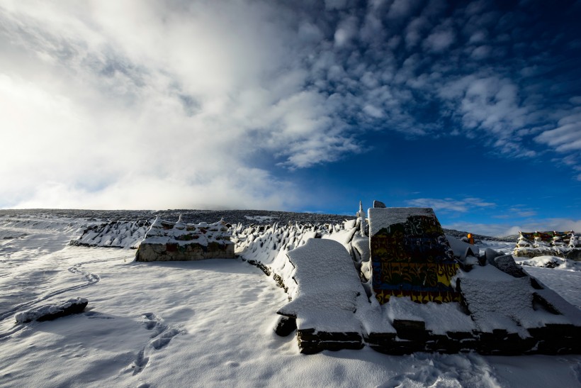 四川高爾寺山雪景圖片