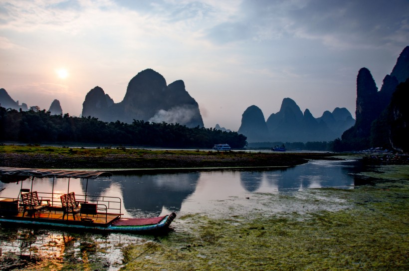 广西桂林兴坪山水风景图片