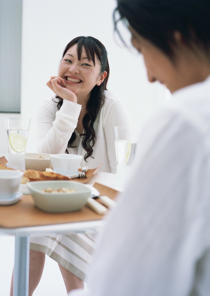 情侣同居生活图片