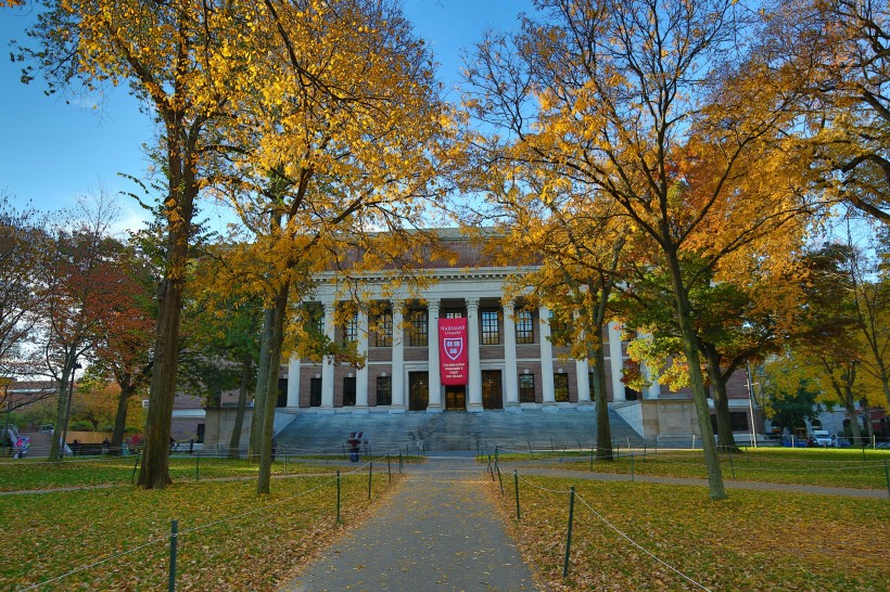 美国哈佛大学校园风景图片