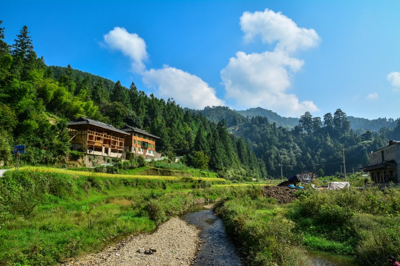 贵州西江千户苗寨风景图片