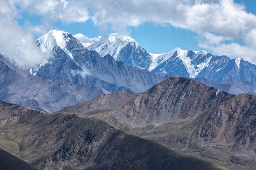 四川稻城亚丁高山风景图片