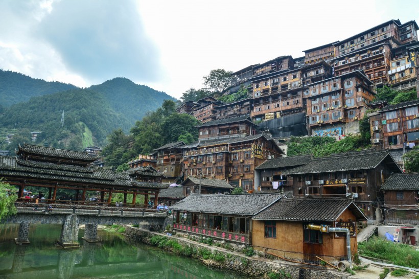 贵州西江千户苗寨风景图片