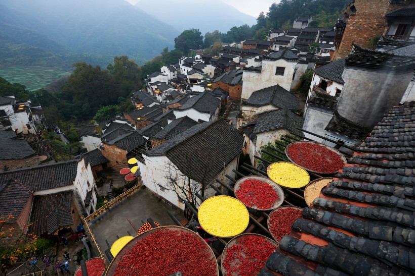 江西婺源篁岭晒秋风景图片