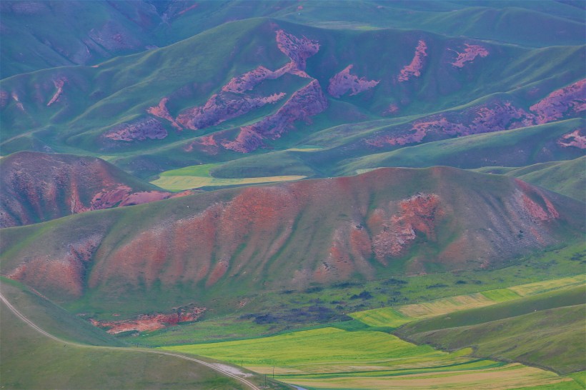 青海祁连卓尔山风景图片