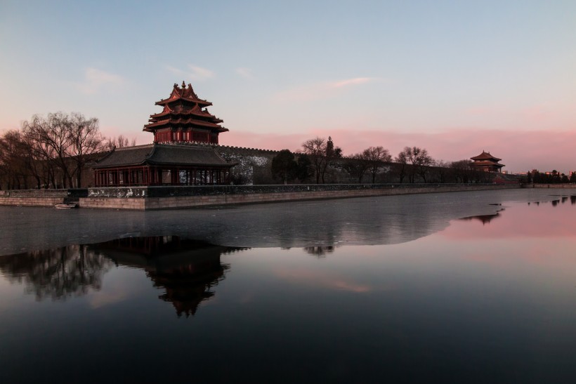 晨曦中的角楼风景图片