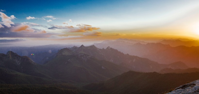 西安秦嶺光頭山日落風(fēng)景圖片