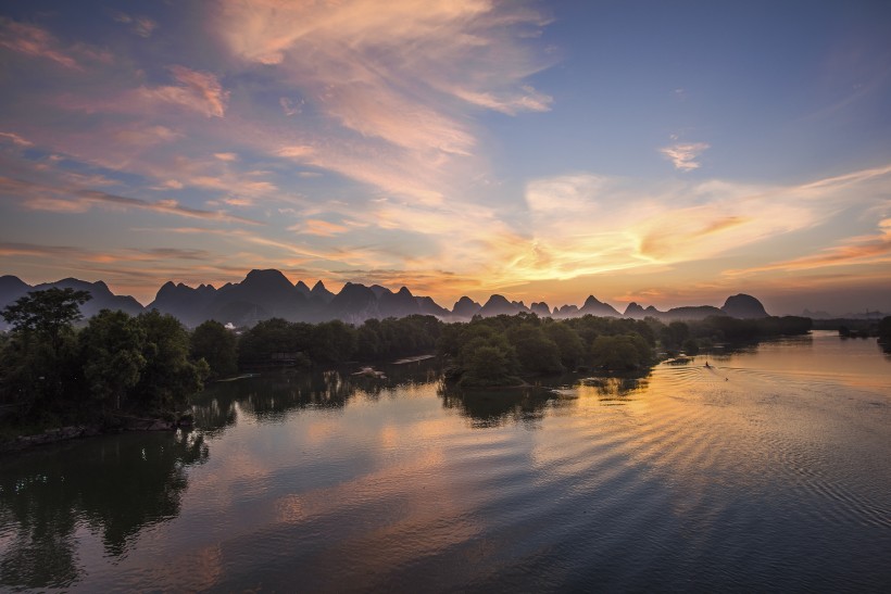 广西桂林漓江晚霞风景图片