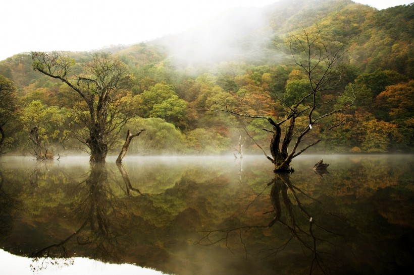 湖光山色圖片