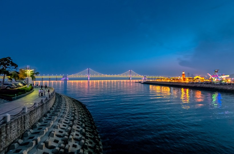 天津滨海夜景图片