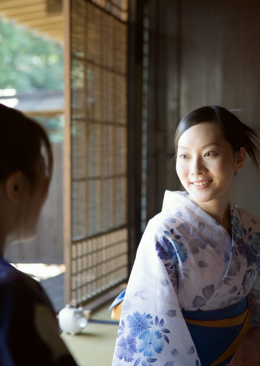 日本少女和服图片