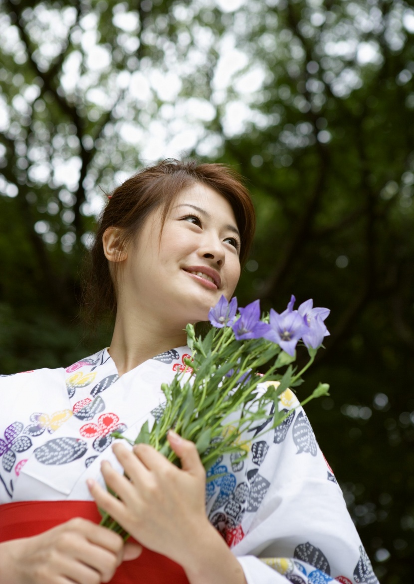 日本少女和服图片