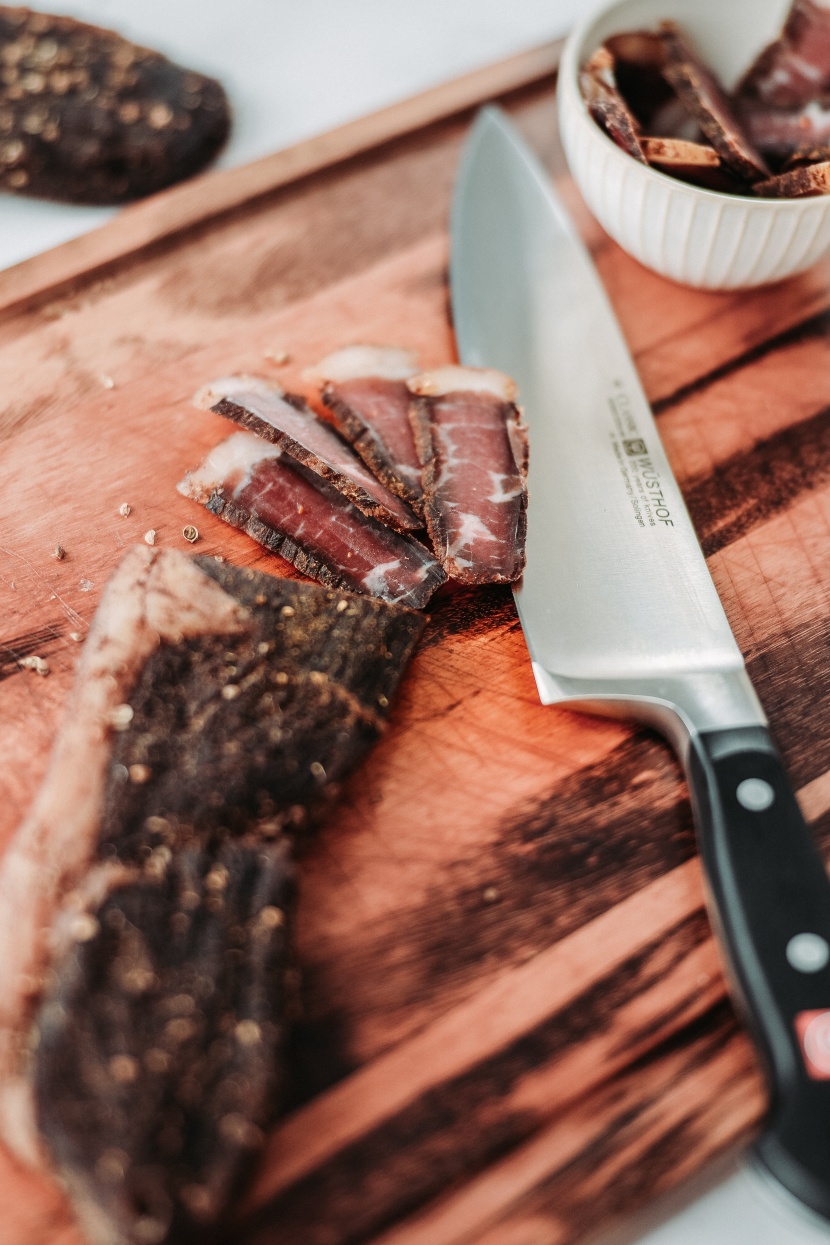 外干内软的南非比尔通生牛肉干图片