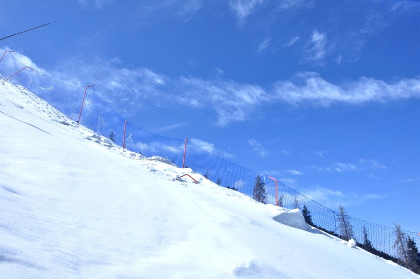 高山滑雪场图片