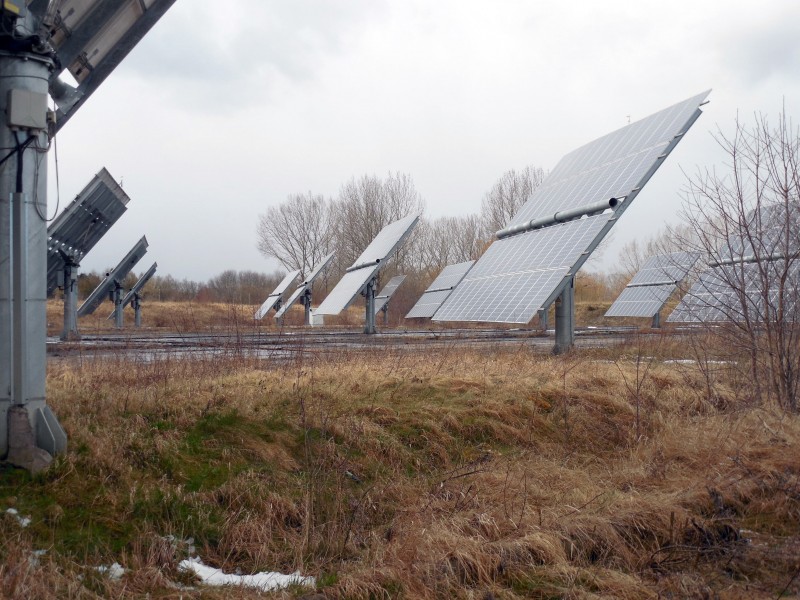 太陽(yáng)能電池板圖片