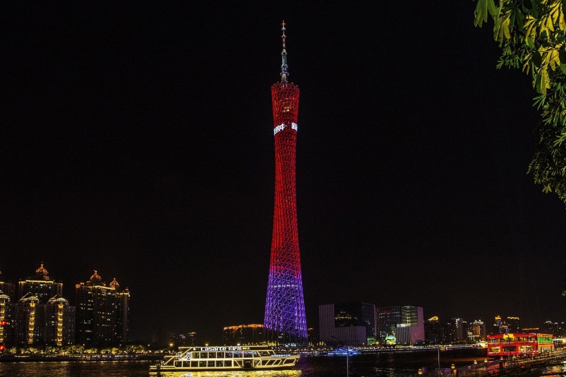 廣州塔小蠻腰夜景圖片