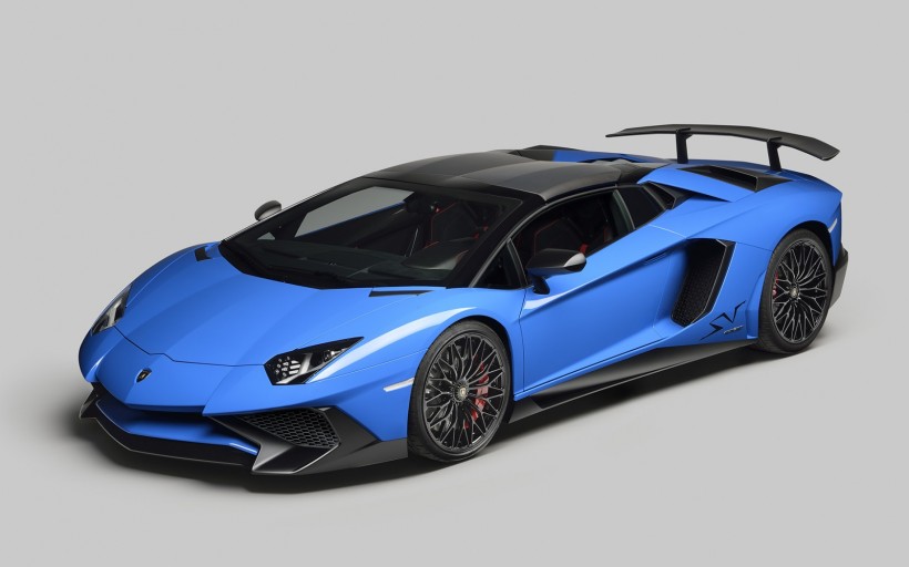 兰博基尼Aventador LP700-4图片