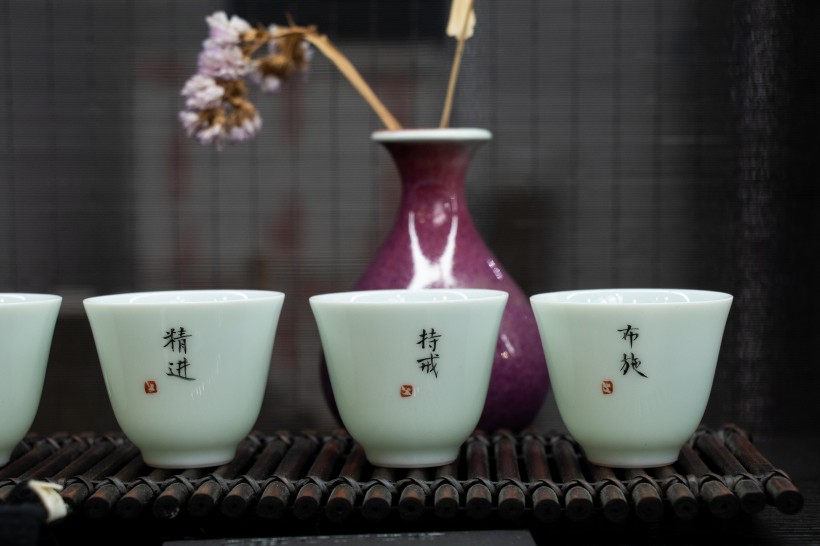 淡雅茶杯茶具瓷器图片