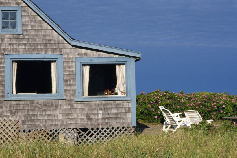 海滨小屋图片