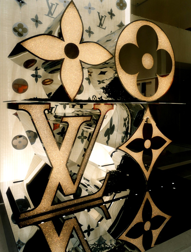 LOUIS VUITTON,Omotesando-深田恭通作品圖片